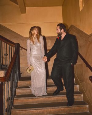 Teresa Palmer Instagram - @vogueaustralia @ngvmelbourne @ralphlauren @fendi @tiffanyandco 📸@dancastano #ngvgala #getreadywithme
