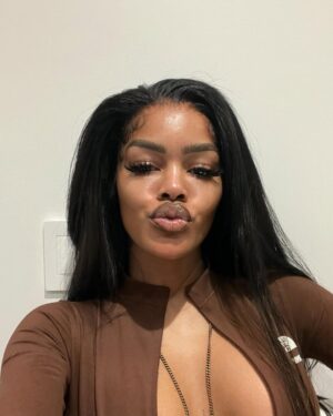 Teyana Taylor Instagram - 🤎
