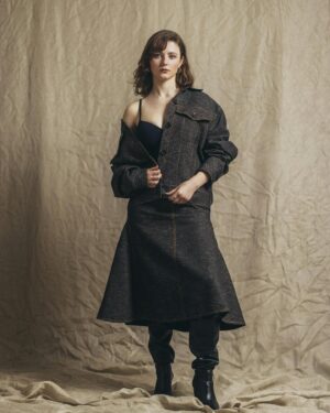 Thomasin McKenzie Instagram - @netflix portraits wearing @emiliawickstead 🧍🏻‍♀️🙌