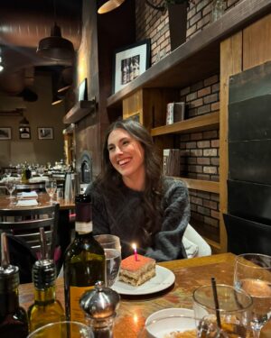 Tiler Peck Instagram - Added another candle to the cake! 🎂

This year I spent my birthday in Colorado for work and was spoiled by my @sodancausa family with a fun dinner. They even sang “Happy Birthday” in Portuguese which was definitely a first for me!!

Thank you to everyone for all of the birthday wishes and making me feel so loved ❤️ 

#birthday #birthdaygirl #birthdaycake #anotheryear #lookingforward