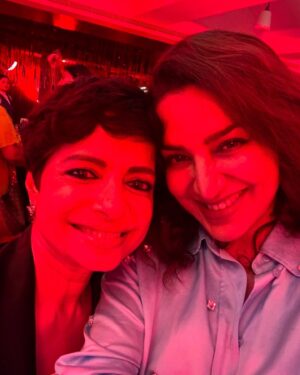 Tisca Chopra Instagram - Some that didn’t make it to the page .. 

#gratitude #attitude #blessed #whatayear #2024 #2025 #friends #lafamilia #work