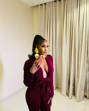 Toni Tones Instagram - Happy new year babies!
🌪️🌪️🌪️

So I’ve committed to posting a lot more this year, encourage me please 😩, No more just keeping content on my phone, I must be blessing you with all this gorgeousness! 

So If you see I haven’t posted in 3 or 4 days, please leave me a comment or send me a DM and drag me by my shirt, ok? 🤝
Love you! 🤍

What slide is your fav? 💋 

📷 @g.o.dstudios_