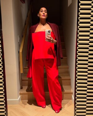 Tracee Ellis Ross Instagram - 🟥

@wmag great performances issue celebration