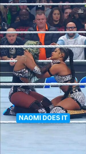 Trinity Fatu Instagram - Naomi really showed up for @biancabelairwwe! 👏🏆 #SmackDown