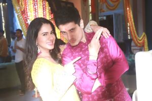 Twinkle R. Vasisht Instagram - Karan bhai ke saath roz ki ladai, 
Phir bhi pyaara hai sabse bada rishta humari dosti ka hai my lovely bhaaii🥰🥰🥰 #RakshaBandhan #kundalibhagya #onscreensiblings

@shaktianandofficial