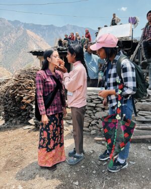 Upasana Singh Thakuri Instagram - As I scroll through my gallery, I stumbled upon some pictures from Khusma that I never got around to sharing. These little moments brought back so many emotions, and I realized just how much this journey has meant to me. Saying goodbye to Khusma feels bittersweet but it’s time to let her go and embrace the next chapter leaving behind the glitter and shadows of this one. Thank you from the bottom of my heart for embracing Khusma and loving her as much as I did. Tomorrow, the Karma workshop begins, and I can’t wait to take you all along on this fresh adventure. 🎬
Here’s to new beginnings, new stories, and always growing together. 🌅