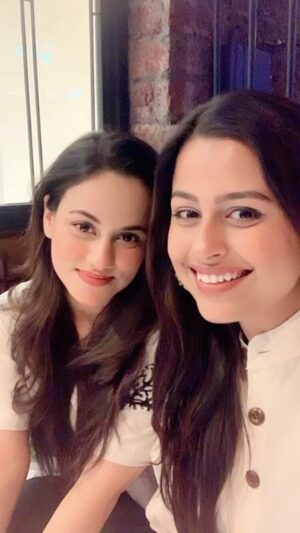 Vaibhavi Kapoor Instagram - ✨