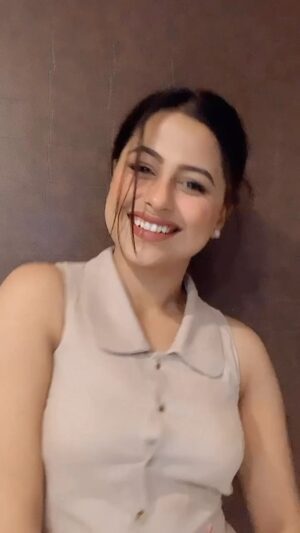 Vaibhavi Kapoor Instagram - 