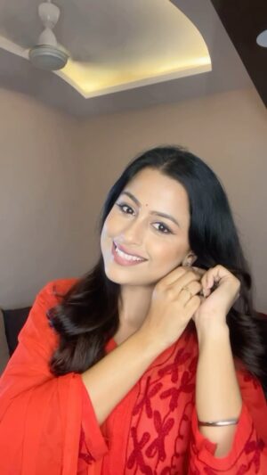 Vaibhavi Kapoor Instagram - ✨
