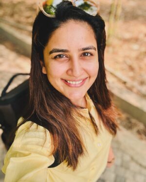 Vaidehi Parashurami Instagram - Me and my selfies saying goodbye to 2024 and welcoming 2025! ✨

#selfie #selfielove 
#selfiequeen👑 #goodbye2024 
#welcome2025 #bekind