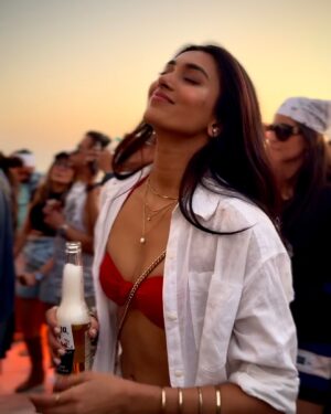 Vaishnavi Andhale Instagram - Magnetic Weekend 🧲 
Another year and again with my most favourite @corona_india at @magneticfieldsfestival 🚀 
Thank you for the surreal experience once again and some unforgettable memories ✨