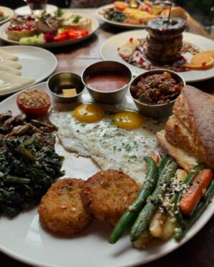 Vaishnavi Andhale Instagram - Hello from Goa 🌴🌊☀️ at none other than the most amazing place for food @babaaurhumcafe.goa 🤍✨