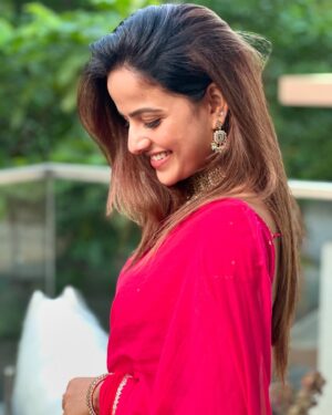Vaishnavi Chaitanya Instagram - “2024, you’ve been magical. A year of lessons, growth, love, and gratitude. From moments of joy to great achievements , I’m truly blessed to have incredible people who cheer me on and believe in me. Thank you to each and every one of you who made this journey so beautiful. Here’s to stepping into 2025 with hope, love, and dreams waiting to unfold. Wishing you all an amazing year ahead filled with happiness and success!”❤️✨
.
.
#2024 #dump