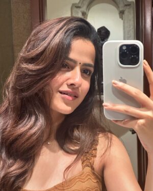 Vaishnavi Chaitanya Instagram - “2024, you’ve been magical. A year of lessons, growth, love, and gratitude. From moments of joy to great achievements , I’m truly blessed to have incredible people who cheer me on and believe in me. Thank you to each and every one of you who made this journey so beautiful. Here’s to stepping into 2025 with hope, love, and dreams waiting to unfold. Wishing you all an amazing year ahead filled with happiness and success!”❤️✨
.
.
#2024 #dump
