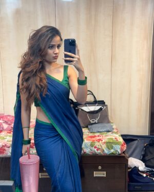 Vaishnavi Chaitanya Instagram - “2024, you’ve been magical. A year of lessons, growth, love, and gratitude. From moments of joy to great achievements , I’m truly blessed to have incredible people who cheer me on and believe in me. Thank you to each and every one of you who made this journey so beautiful. Here’s to stepping into 2025 with hope, love, and dreams waiting to unfold. Wishing you all an amazing year ahead filled with happiness and success!”❤️✨
.
.
#2024 #dump