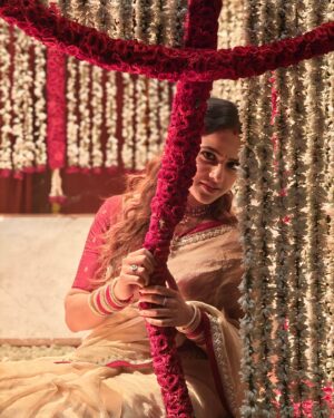 Vaishnavi Chaitanya Instagram - “2024, you’ve been magical. A year of lessons, growth, love, and gratitude. From moments of joy to great achievements , I’m truly blessed to have incredible people who cheer me on and believe in me. Thank you to each and every one of you who made this journey so beautiful. Here’s to stepping into 2025 with hope, love, and dreams waiting to unfold. Wishing you all an amazing year ahead filled with happiness and success!”❤️✨
.
.
#2024 #dump