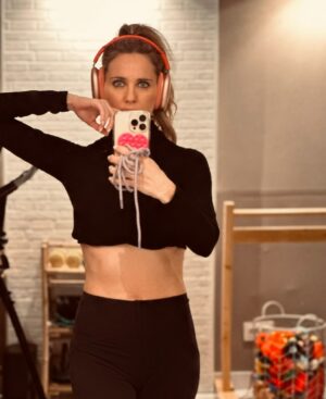 Vanesa Romero Instagram - ¡Buenos días ! Vamos a activar un poquito el cuerpo 🏃‍♀️