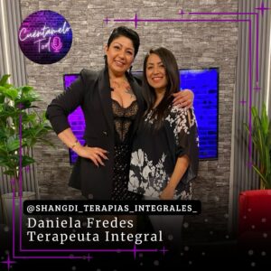 Vanessa Daroch Instagram - 🌟 ¡El primer capítulo de @cuentamelotodotv.cl será un éxito total! 🌟

Nuestra querida Vane Daroch @vane_daroch @vanessadaroch.cl nos sorprenderá con invitados increíbles:

✨ Daniela Fredes @shangdi_terapias_integrales_ nos abrirá el corazón hablando de constelaciones familiares y su impacto en nuestras vidas.

🍃 Indra Ocares @indranatural.cl nos sumergirá  en el mundo de los productos naturales de su tienda Indranatural. 

🧩 Carolina Rojas @afterschool_inclusivo_sakura nos presentará  el maravilloso Espacio Sakura, un lugar dedicado a niños con TEA, lleno de amor y apoyo.

👽 Para cerrar con broche de oro te presentaremos a nuestro querido Panelista Rómulo Vidart Fundador de @grupo_contactados quien semana a semana nos presentará increíbles sucesos paranormales. 

Gracias por acompañarnos en esta primera aventura. ¡Esto recién comienza! 💬 ¿Qué tema te gustaría ver en el próximo capítulo?

Míranos en: Somos Tv @somostvchile 
Canal 38.2 Santiago 
En todo Chile App descarga Gratuita
Canal de Youtube “Somos Tv Chile”

#CuéntameloTodo #VaneDaroch #ConstelacionesFamiliares #ProductosNaturales #EspacioSakura #Contactados #Entrevistas #NuevosComienzos