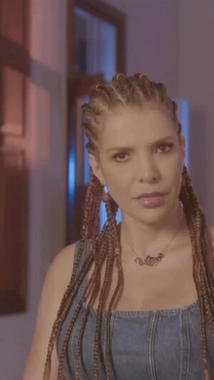 Vanessa da Mata Instagram - 🥭Alô, passarinhos de Barra do Garças/MT! Amanhã, domingo, a partir das 22h, é dia de Vanessa da Mata com o show #VemDoce no Porto do Baé. Será uma grande festa! Cheguem cedo! Chamem os amigos e familiares. Esperamos vocês! 

#EquipeVDM #VanessadaMata #turnêvemdoce #vemdoceoshow #barradogarças