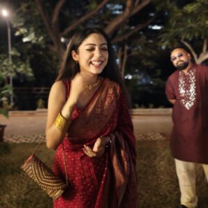 Varsha Bollamma Instagram - Mind voice : Sampradayini…suppiniiiii…suddapuuusaniiii 😌🙏🏻
 #VarShra 🤣