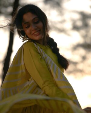 Veena Nandhakumar Instagram - Photo @shajeerzeer 
Associated @abhijithka 

Creative Dir & Styling : @srindaa - wen u got  a friend whom you can address as “style guru".

MUA - @sanaah_farhan 
Assisted @ba_nu_faasi_ 

Wardrobe - @ka_sha_india at @onezeroeight.stl 

Hair accessories - @romanarsinghaniofficial at @onezeroeight.stl 

Earings - @zariinjewelry at @onezeroeight.stl 

 Rings - @romanarsinghaniofficial @zariinjewelry at @onezeroeight.stl