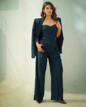 Vidhi Yadav Instagram - ✨
.
Wearing: @worldofasra 
📸: @abhay_r_kirti