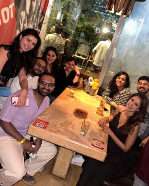 Vidya Malvade Instagram - #SHUKRIYALOLZEENAT 🤩
4 years .. 3 seasons .. So much love you guys have been pouring upon us …❤️‍🔥❤️‍🔥❤️‍🔥❤️‍🔥
Been trying to read all your beautiful comments , letters & reviews that y’all are writing with so much heart & warmth 

Here are the peeps who made it happen .. my lil blessings .. there are sooo many more .. to all our teams who worked tirelessly to create the magical MM season 3 

& Our hearts are fulllll 
Thankyou.. thank you everyone 

#MISMATCHEDONNETFLIX
#MismatchedS3onnetflix 
@netflix_in @rsvpmovies