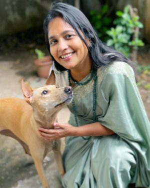 Vinodhini Vaidynathan Instagram - Chippi memories. She’s still in the boarding with a beautiful family where she went post-Diwali 2023. (Second pic). She has become a wonderful part of their loving family. They’ve even trained her to walk on a leash. Also, the road in my locality where she first lived has been dug up for metro work. And so much has changed for her original owners who are/were street vendors on that same road. They’ve lost their livelihood and we’re trying to get them back on their feet.

The first pic was taken on Diwali 2021 I think. Chippi lives in my heart and not a day goes by when we don’t look at her videos sent by her current family and shed happy tears. Dad also loves her a lot, maybe even more than I do.

Coming to see you soon again, dearest Chippi girl! Be happy!

(I won’t say where are is, since the current boarders don’t want to be publicised).