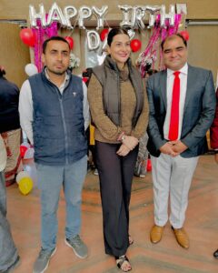Actress Vivana Singh HD Photos and Wallpapers December 2024