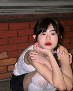 Warisara Jitpreedasakul Instagram - Happi new year เอวี้บ๊ะ (🤟🏻)