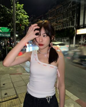 Warisara Jitpreedasakul Instagram - Happi new year เอวี้บ๊ะ (🤟🏻)