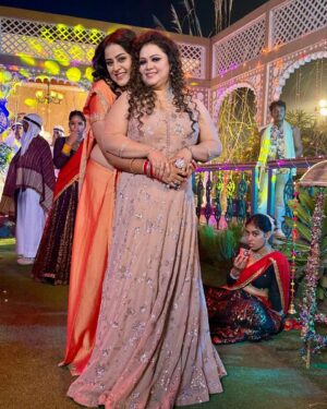 Yamini Singh Instagram - After a great success of “Rajaiya ae nando” , @anudubey_official ji & team including me is back with “RAJAIYA 2” 😍

“Rajaiya 2” Coming very sooooon..🔥

#yaminisingh #anudubey #rajaiya2