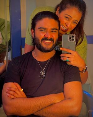 Yamini Singh Instagram - Chintusome… i miss you sakha, you have always showed me the right path, supported me, handled my stupid mood swings, thank you for everything. Your Sakhi will always admire you. 

Lots of love & respect to you Sakha.. 

Happy birthday Sakha 🫂🩵

#yamini #yaminisingh #pradeeppandeychintu #happybirthday #bff