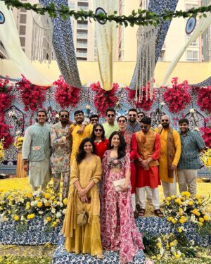 Yashaswinee Raje Singh Instagram - OG memory haul 💐 
 
wearing @label.gauridhawan via @alistclub 💕