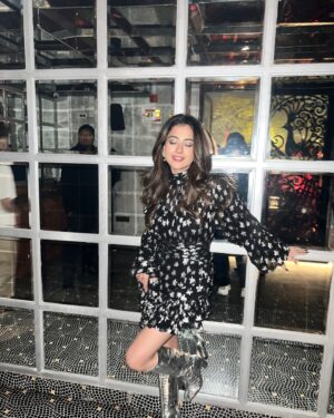 Yashaswinee Raje Singh Instagram - in the mood for 🪩🍸🌟
 
dress: @amrtaofficial 🤍