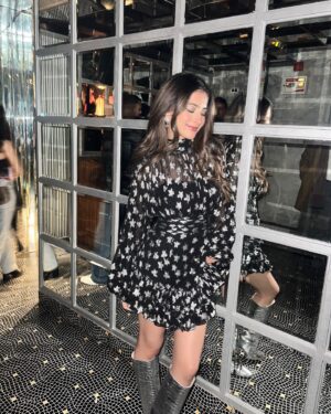 Yashaswinee Raje Singh Instagram - in the mood for 🪩🍸🌟
 
dress: @amrtaofficial 🤍