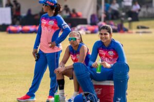 Yastika Bhatia Instagram - Tough times don’t last. Tough teams do. Blessed to be part of this team😇💙
@mumbaiindians