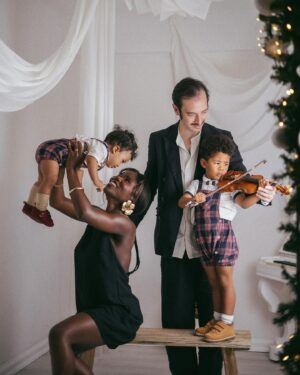 Yolanda Tati Instagram - Made in Heaven, Designed in my Dreams ❤️✨

Last picture is the definition of Love & Happiness!!! My Family is my HOME!!! It’s our 1st Christmas as a family of 4… And I’m in LOVE with this Photos!!!! Postcards of MY LIFE!!!! 🕊️🙏🏾🎞️ - Thank you @andrezanunesfotografa for capturing this beautiful frames & memories of my biggest treasure and fortune: Momma & her 3 Boys!!!! 🥹 PROUD, PROUD!!!

NOW: Alexa Play Michael Bublé, but not the Christmas ones yet… Take it easy… We’re just getting started 🪄😁🎶 HUAHAHAHAH

#TheTatiTurco #MoambaComPizza
#Family #Shoot #YolaLovesMarco