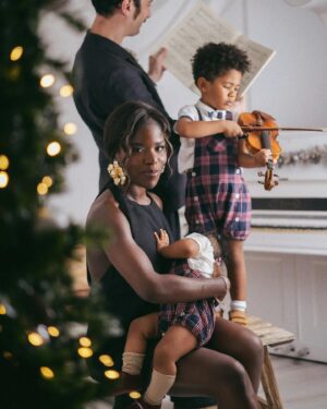 Yolanda Tati Instagram - Made in Heaven, Designed in my Dreams ❤️✨

Last picture is the definition of Love & Happiness!!! My Family is my HOME!!! It’s our 1st Christmas as a family of 4… And I’m in LOVE with this Photos!!!! Postcards of MY LIFE!!!! 🕊️🙏🏾🎞️ - Thank you @andrezanunesfotografa for capturing this beautiful frames & memories of my biggest treasure and fortune: Momma & her 3 Boys!!!! 🥹 PROUD, PROUD!!!

NOW: Alexa Play Michael Bublé, but not the Christmas ones yet… Take it easy… We’re just getting started 🪄😁🎶 HUAHAHAHAH

#TheTatiTurco #MoambaComPizza
#Family #Shoot #YolaLovesMarco