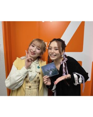 Yoshino Nanjo Instagram - ✴︎
ANIMAX MUSIX2024

✴︎
出演者のみなさまと〜！！（撮れなかった方もいますが😭）
翔太くんとはまたなんちゃってアー写やりました笑
わたしだけ笑ってて失敗した！！ので激加工して雰囲気で誤魔化そうとしてみました‥ので他と質感違うのはそのためです笑

久々にお会いできた方もいたり、おしゃべりできたり、ステージ以外でも本当に楽しい時間をみなさまありがとうございました✨

ほんとに、素敵な世界をお持ちなみなさまとご一緒させていただき、改めてすごい場所だな〜〜と思いました。ありがてぇ！！！

ホントに、素敵で可愛くてカッコいい！

衣装 前田千佳子さん
ヘアメイク @1129kotomi