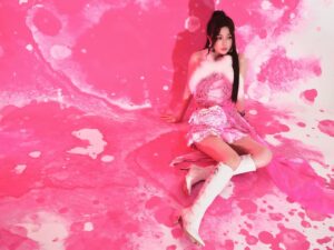 Yu Shuxin Instagram - happy new year 

2025#spicyhoney