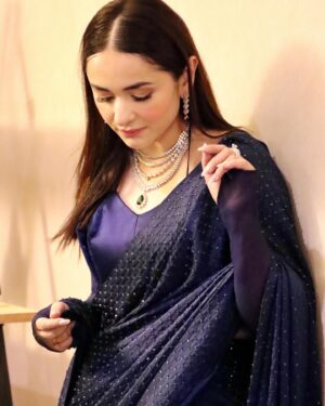 Yumna Zaidi Instagram - Find me in the mid-night blue sky 🌌 

@styledbyhafsa 
@lulusarstudio 
@mahrukh.akuly.jewelry 
@az_capture_crew 
@sarahaasif