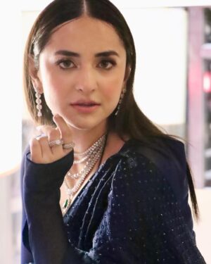 Yumna Zaidi Instagram - Find me in the mid-night blue sky 🌌 

@styledbyhafsa 
@lulusarstudio 
@mahrukh.akuly.jewelry 
@az_capture_crew 
@sarahaasif