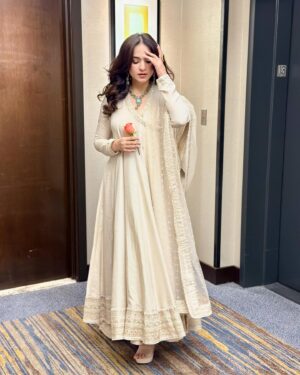 Yumna Zaidi Instagram - Contagious smiles from Houston:) 

@faizasaqlain 
@qadirsabs
@zeemazumder