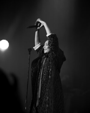 Zaho Instagram - RETOUR SUR / Le grand retour de @zahonline sur scène le 30 novembre à La Cigale pour un concert plus que sold out ! Un moment inoubliable partagé avec le public ✨
Ne manquez pas l’occasion de la découvrir ou redécouvrir à la Salle Pleyel à Paris, le vendredi 12 décembre 2025 !

🎫Billets en vente dès maintenant !

📸 @anoukmarhoefer