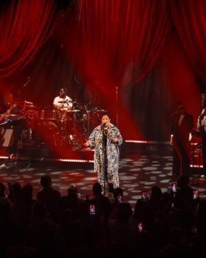 Zaho Instagram - RETOUR SUR / Le grand retour de @zahonline sur scène le 30 novembre à La Cigale pour un concert plus que sold out ! Un moment inoubliable partagé avec le public ✨
Ne manquez pas l’occasion de la découvrir ou redécouvrir à la Salle Pleyel à Paris, le vendredi 12 décembre 2025 !

🎫Billets en vente dès maintenant !

📸 @anoukmarhoefer