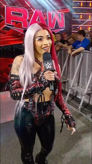 Zelina Vega Instagram - @zelinavegawwe has been COOKING lately 👏👏👏👏👏 #WWERaw