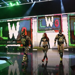 Zelina Vega Instagram - About tonight ;) 

If you ain’t first, you’re last 😎

P.S. was really nice meeting all of you in the parking lot. These are the moments that I hold dear 🫶 #ZVArmy
