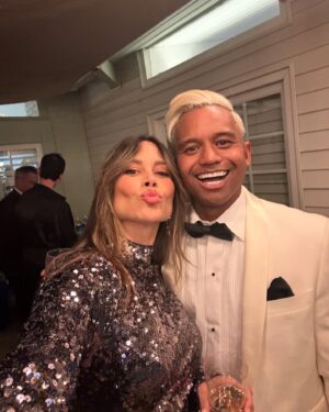 Zulay Henao Instagram - Christmas parties and other things…

Merry merry🖤

Photography @imagerybyoscar