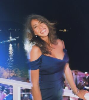 eleonora d'alessandro Instagram - 𝐖𝐞𝐝𝐝𝐢𝐧𝐠 𝐰𝐞𝐞𝐤𝐞𝐧𝐝 𝐢𝐧 𝐏𝐨𝐧𝐳𝐚 📍❤️
•
Non sapevo quale scegliere tra questi scatti, così li ho postati tutti😅🤷🏻‍♀️… il tuo preferito ??🤔😌
•
•
PS: Grazie, come sempre @lesposedi_atelier per il vestito PAZZESCO 🫶🏻🥰
•
#ponza#weekend#summer2024